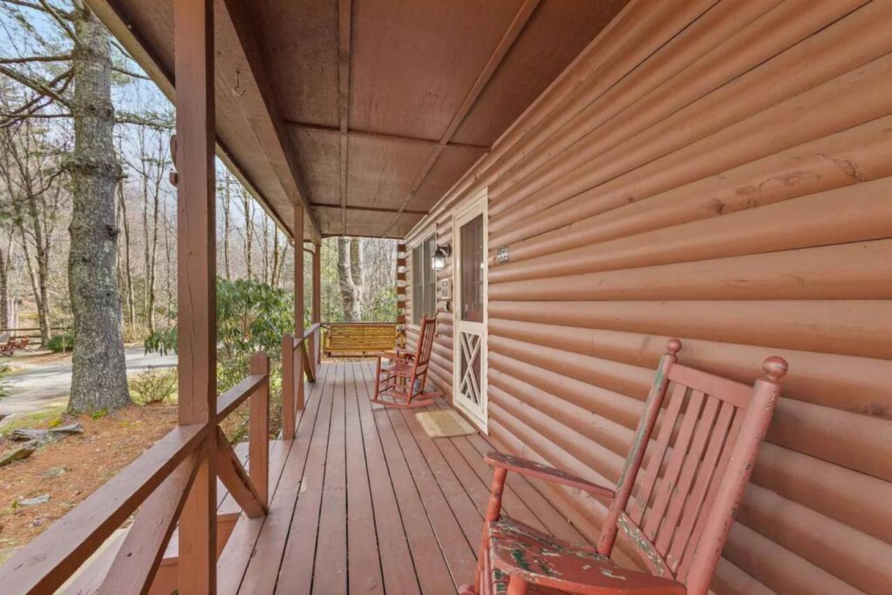 Classic Log Cabin With Fireplace On Quiet River بيوينغ روك المظهر الخارجي الصورة
