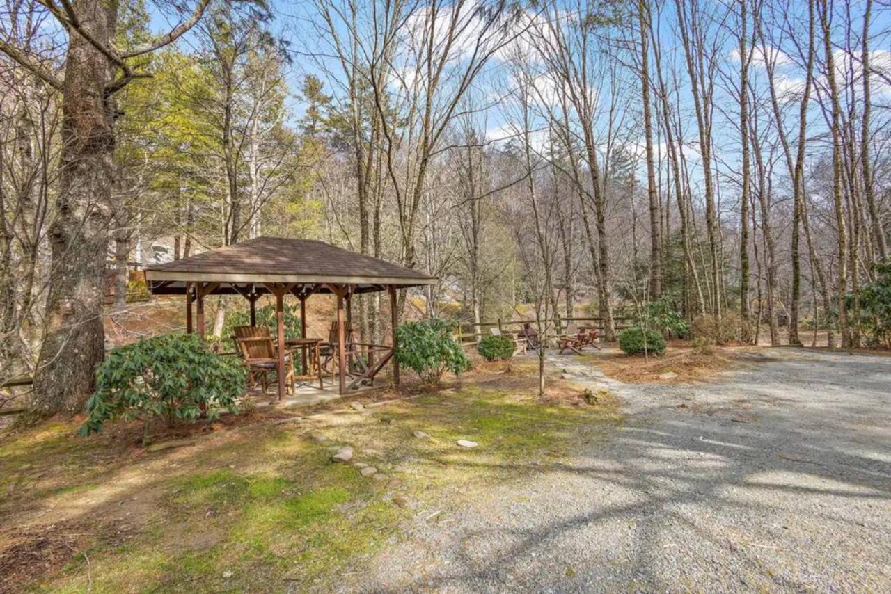 Classic Log Cabin With Fireplace On Quiet River بيوينغ روك المظهر الخارجي الصورة